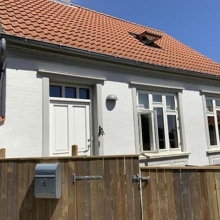 Skont Feriehus Midt I Marstal. Villa Kültér fotó